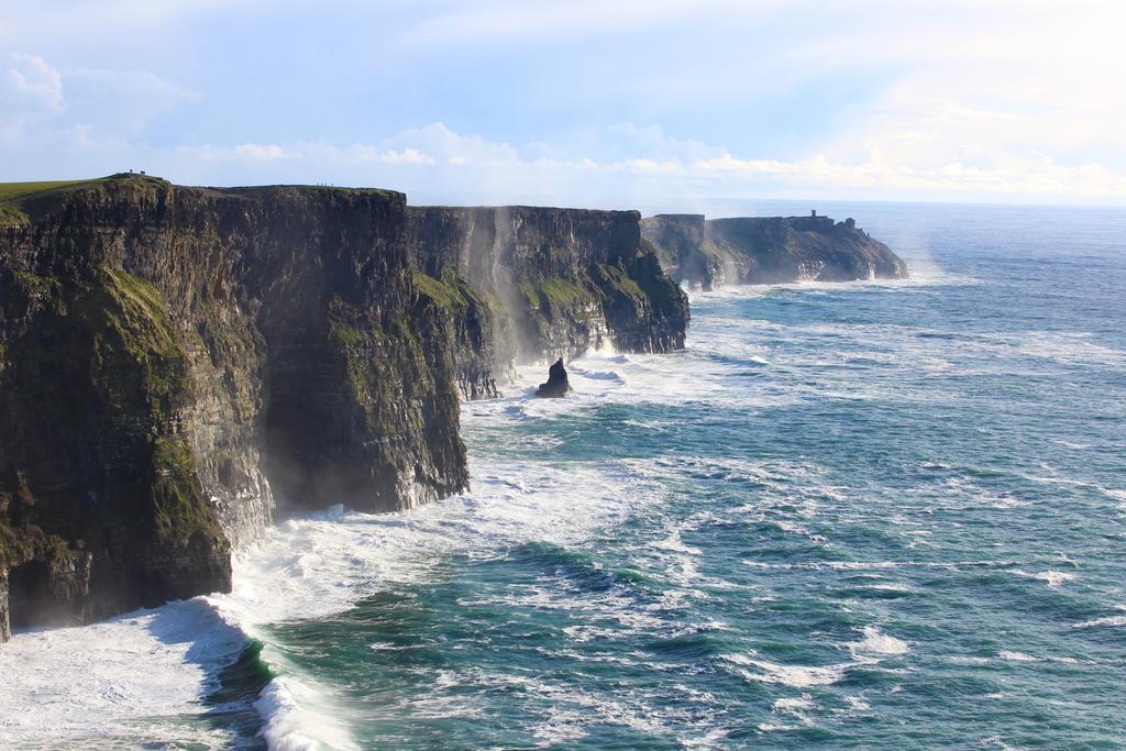 O'Learys Lodge Doolin Esterno foto